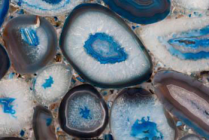 Полудрагоценный камень Агат Блю / Agate Blue - изображение